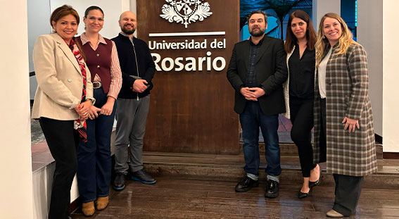 Presentación de la cátedra CIMUED en las universidades colombianas
